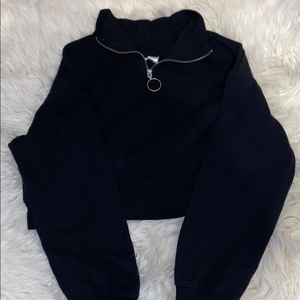 H&M Crop Sweater